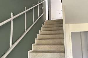 Barrierearm auf zwei Ebenen – Maisonette mit Treppenlift und Garten