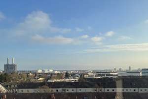 Viel Freiraum in Forstenried: 4-Zimmer-Loft mit Berg- und Weitblick