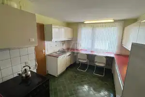 Familienfreundliches Zuhause mit Garten und Doppelgarage in Wertheim Bestenheid... – Main-Tauber-Kreis – Vorschaubild 12