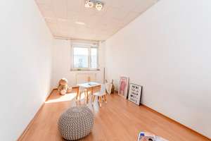 WOHNGLÜCK - Modernes Einfamilienhaus mit 140-qm-Wohnfläche und Garten in Stuttgart-Hausen – Die vollständige Adresse der Immobilie erhältst du vom Anbieter., 70499 Hausen, Stuttgart – Vorschaubild 7