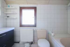 DHH mit Garten, Garage und anteiliger Scheune in Weilimdorf – Die vollständige Adresse der Immobilie erhältst du vom Anbieter., 70499 Weilimdorf (Ortsteil), Stuttgart – Vorschaubild 13