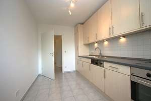 Spot on! Frisch renovierte Terrassenwohnung mit Tiefgaragenstellplatz – Die vollständige Adresse der Immobilie erhältst du vom Anbieter., 64291 Wixhausen, Darmstadt – Vorschaubild 6