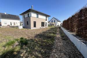 Sie wollen nur noch einziehen? Stadtvilla zum Erstbezug! – Mühlenviertel 14, 4509 Zwochau – Vorschaubild 3