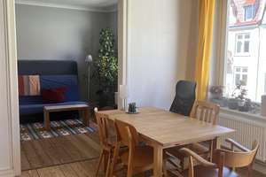 gern an WG`s, Charmante Altbauwohnung mit 2 Balkonen, 3-4 Zimmer, EBK, Bad mit Badewanne – Die vollständige Adresse der Immobilie erhältst du vom Anbieter., 23554 Sankt Lorenz Nord, Lübeck – Vorschaubild 12