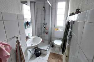 DÜSSELDORF-GERRESHEIM: HELLE 2 ZKB DG-WOHNUNG MIT EINBAUKÜCHE IN RUHIGER ZENTRALER LAGE.... !!! – Sonnbornstrasse 15, 40625 Gerresheim, Düsseldorf – Vorschaubild 5