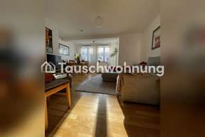 Tauschwohnung: Sonnige 2,5-Zimmer Wohnung mit Balkon im Bötzowviertel