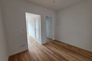 Charmante Dachgeschosswohnung in München  – Franz-Wüllner-Str. 15, 81247 Obermenzing, München – Vorschaubild 10