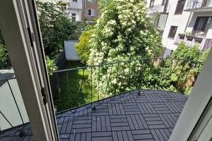 Sanierte helle zwei Zimmerwohnung mit gr. Balkon in Köln-Mülheim – Rüdesheimer Str. 4, 51065 Mülheim (Ortsteil), Köln – Vorschaubild 1