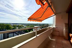 HELLE GERÄUMIGE 3 ZKB MIT HERRLICHEM WEITBLICK ÜBER AUGSBURG! ZUM SELBSTBEZUG ODER ZUR KAPITALANLAGE – Die vollständige Adresse der Immobilie erhältst du vom Anbieter., 86167 Lechhausen-Ost, Augsburg – Vorschaubild 17