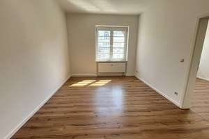 Gemütliche Kaßbergwohnung mit Balkon und Einbauküche – Erich-Mühsam-Straße 17, 9112 Kaßberg, Chemnitz – Vorschaubild 6