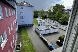 Ab 01.09.26 frei! Sehr zentrale, renovierte 2 Zimmer Wohnung mit Einbauküche – Pfarrstraße 16, 46236 Stadtmitte, Bottrop – Vorschaubild 11