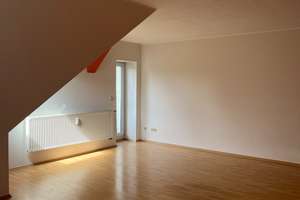 Wohnen mit besonderem Charme – 4-Raum-Maisonette in historischer Villa – Eisenacher Str. 3, 8525 Syratal, Plauen – Vorschaubild 5