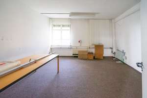 Wohn- und Geschäftshaus mit Lagerhalle und Entwicklungspotenzial in zentraler Lage – Die vollständige Adresse der Immobilie erhältst du vom Anbieter., 89188 Merklingen – Vorschaubild 14