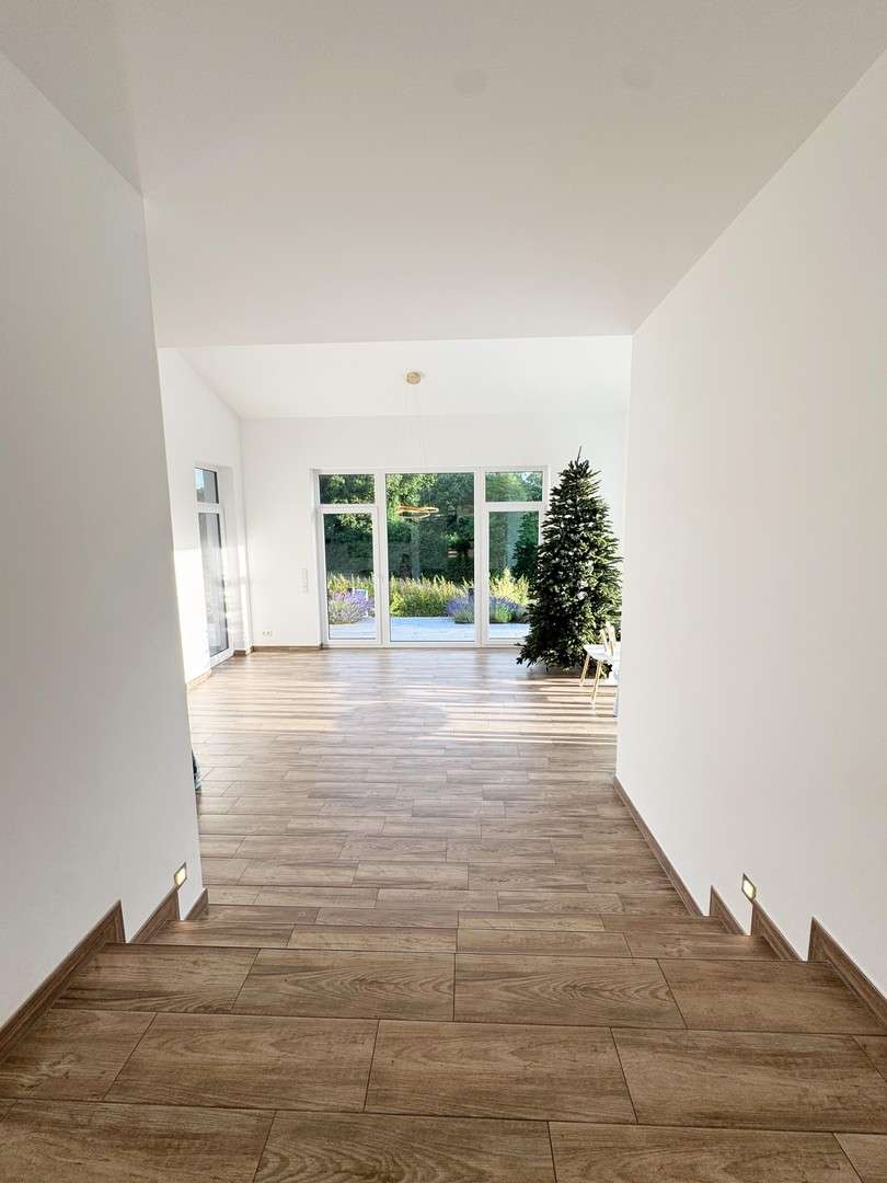 Immobilie in Bilshausen - Exklusives Architektenhaus mit unverbaubarem Waldblick nahe Göttingen - Provisionsfrei - Bild 4