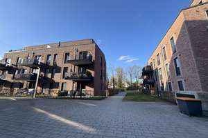 Moderne 2-Zimmer-Wohnung mit Balkon in der Niendorfer Straße - Wentzel Dr.