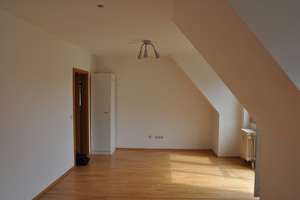 1 ZKB mit Balkon - ruhiger Innenhof - Nähe Fuggerei – Die vollständige Adresse der Immobilie erhältst du vom Anbieter., 86152 Jakoberstadt-Süd, Augsburg – Vorschaubild 2