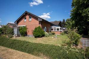 Großzügiges Einfamilienhaus mit Einliegerwohnung in idyllischer Lage nahe des Rheins – Heerstraße 46, 47533 Kleve – Vorschaubild 2