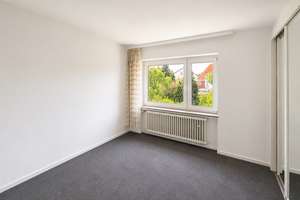 Ruhe, Sonne und viel Potenzial – Freistehendes Einfamilienhaus mit Garage, Kamin, Sauna ! – Die vollständige Adresse der Immobilie erhältst du vom Anbieter., 30559 Anderten, Hannover – Vorschaubild 14