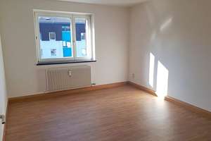 ruhig gelegene 5-Zimmer-Wohnung in Regensburg – Sachsenstraße 18, 93053 Kasernenviertel, Regensburg – Vorschaubild 4