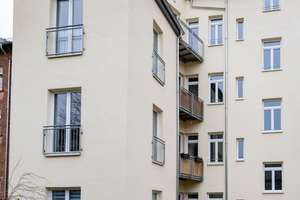 Großzügige 4-Zimmer-Wohnung mit 2 Balkonen | hochwertig saniert | zentrale Lage - Krämpfervorstadt – Stauffenbergallee 64, 99085 Krämpfervorstadt, Erfurt – Vorschaubild 3