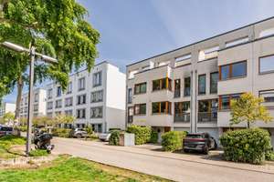 Stilvolles Townhouse nahe Uferpromenade mit Dachterrassen und durchdachtem Grundriss – Die vollständige Adresse der Immobilie erhältst du vom Anbieter., 10317 Rummelsburg, Berlin – Vorschaubild 48