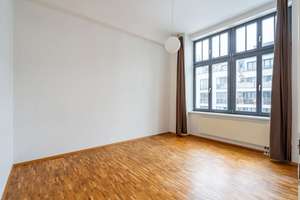 Freiraum trifft Design - 3-Zimmer-Loft mit Balkon, Aufzug und Tiefgarage  in den Kadiner 17 Lofts – Die vollständige Adresse der Immobilie erhältst du vom Anbieter., 10243 Friedrichshain, Berlin – Vorschaubild 12