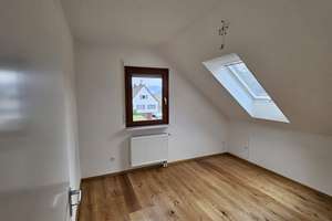 Einfamilienhaus mit 5 Zimmern, großem Garten, Terrasse, Balkon & Garage in ruhiger Lage in Kuhbach – Giesen 12, 77933 Lahr/Schwarzwald – Vorschaubild 5