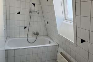 Wohnen mit Charakter:-4 Zimmer Wohnung in der Ulmer Oststadt – Pionierstrasse 17, 89073 Oststadt, Ulm – Vorschaubild 9