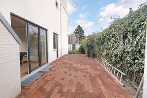 4-Zimmer-Hochparterre mit Kamin, Einbauküche & riesiger Terrasse in Toplage – Julius-Vosseler-Straße 81, 22527 Lokstedt, Hamburg – Vorschaubild 14