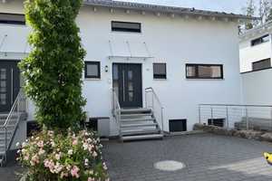 Günstige, neuwertige 5-Zimmer-Doppelhaushälfte mit geh. Innenausstattung und EBK – Pforzheim – Vorschaubild 1