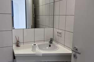 Schönes Studentenzimmer mit Pantryküche in TOP-Lage im Unipark – Friedenstraße 12b, 93053 Galgenberg, Regensburg – Vorschaubild 4