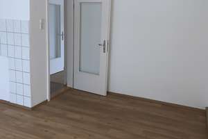 2-Zimmer-Wohnung mit separater Küche und 2 Balkonen – Händelstraße 38, 85057 Nordwest, Ingolstadt – Vorschaubild 4