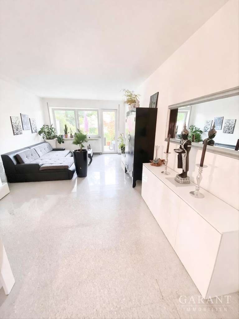 Immobilie in Germering - Attraktive 2 Zimmer-Wohnung auf Erbpacht mit Terrasse und Tiefgaragenstellplatz inklusive - Bild 0