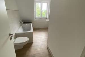 Wunderschöne Maisonette-Wohnung mit Fussbodenheizung – Im Dorfe 7, 99428 Niederzimmern – Vorschaubild 2