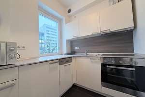 Provisionsfrei: Bezugsfreies City-Apartment am KadeWe
Free of commission: Modern Studio At KadeWe – Die vollständige Adresse der Immobilie erhältst du vom Anbieter., 10787 Tiergarten, Berlin – Vorschaubild 4