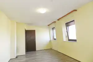 Mehrfamilienhaus mit drei Wohneinheiten, Garagen, Garten Streuobstwiese und Mega-Fernblick! – Trier-Saarburg (Kreis) – Vorschaubild 36