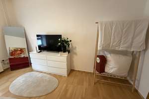 1 Zi Wohn. Ravensberg /Parkplatz,schick rot möbliert..kurz/ länger , gr Küche Waschmaschine Trockner – Alsenstrasse 17, 24118 Ravensberg, Kiel – Vorschaubild 6