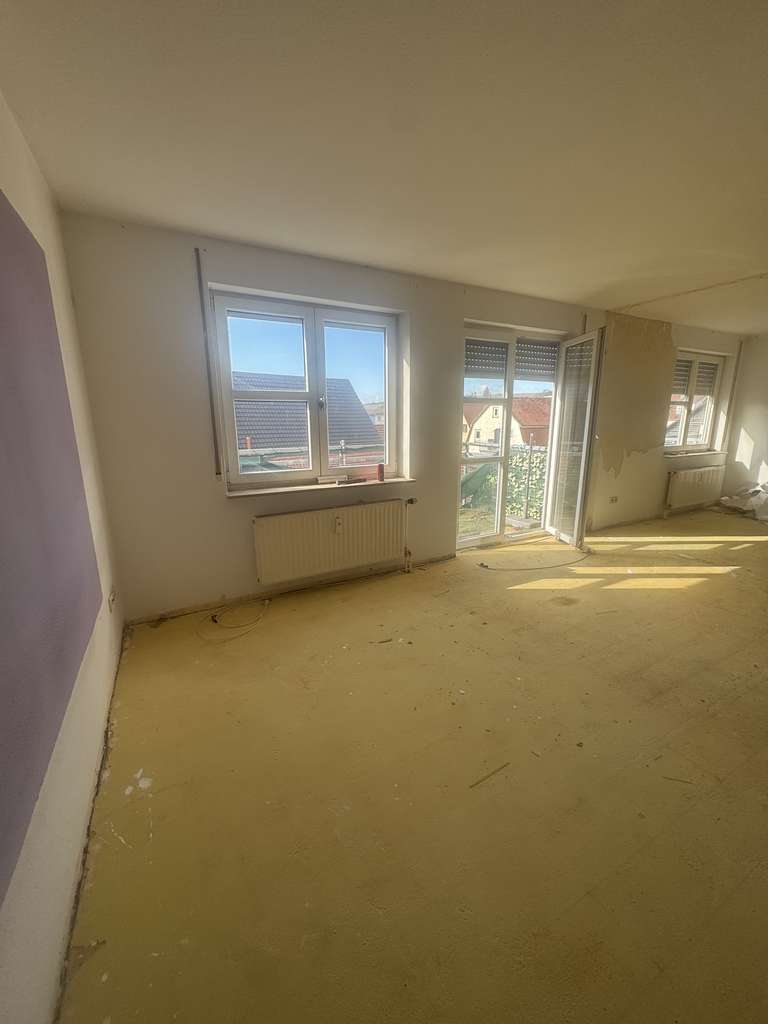 Immobilie in Güglingen - Helle 1 bis 2 Zimmer Wohnung mit Balkon und eigenem Stellplatz! - Bild 2