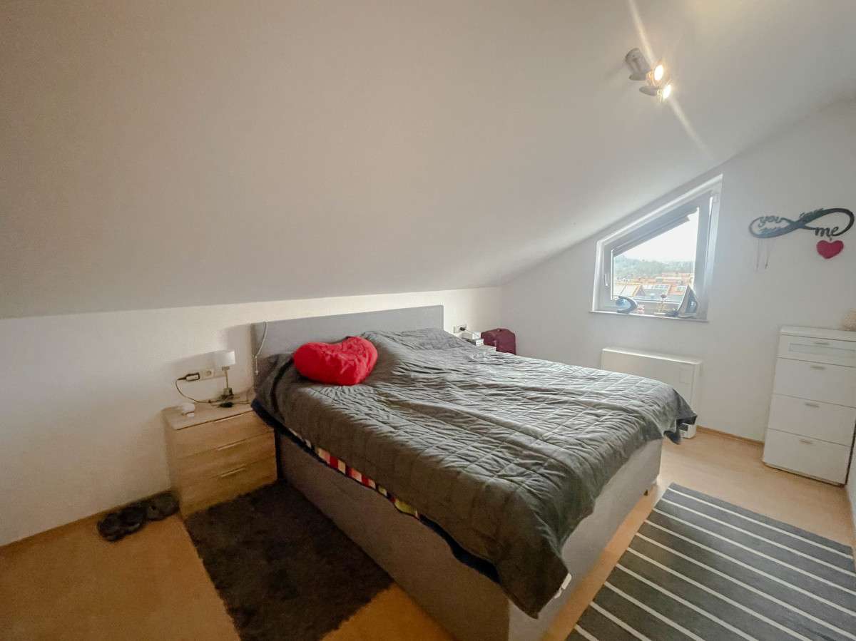 Immobilie in Riederich - Attraktive 2,5-Zimmer Wohnung mit Dachterrasse und Weitblick in Riederich - Bild 7