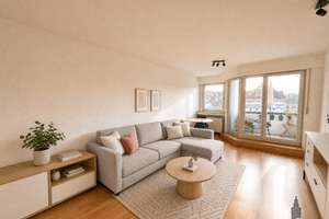 Attraktive 2-Zimmer Wohnung mit Loggia, Aufzug & TG-Stellplatz in Leipzig-Heiterblick – Die vollständige Adresse der Immobilie erhältst du vom Anbieter., 4329 Heiterblick, Leipzig – Vorschaubild 2