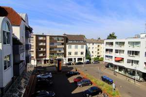 Maisonettewohnung in direkter Rheinnähe mit Balkon, Kamin & Einbauküche im Herzen von Rodenkirchen – Die vollständige Adresse der Immobilie erhältst du vom Anbieter., 50996 Rodenkirchen (Ortsteil), Köln – Vorschaubild 25