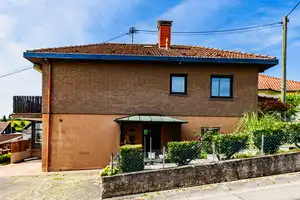 Property thumbnail 3