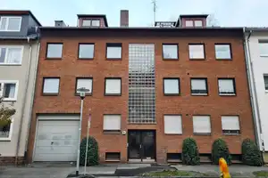 Mehrfamilienhaus nahe der Uni sucht neuen Besitzer - 
In ca. 800 m Entfernung zum Katzensprung! – Kassel – Vorschaubild 1