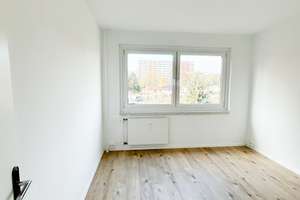 Paare aufgepasst! Lichtdurchflutete 3-Zimmer-Wohnung mit Einbauküche und Balkon! – Wolgograder Allee 58, 9123 Hutholz, Chemnitz – Vorschaubild 18