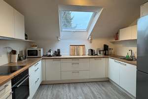 Gepflegte 4-Zimmer-Dachgeschosswohnung in ruhiger Lage von Stuttgart-Weilimdorf – Die vollständige Adresse der Immobilie erhältst du vom Anbieter., 70499 Weilimdorf (Ortsteil), Stuttgart – Vorschaubild 6