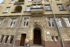 Gohliserstraße / Ecke Nordplatz, großes Wohnzimmer & Schlafzimmer,