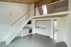 Dachgeschosswohnung mit Galerie und Einbauküche – Wisbyer Str. 67, 10439 Pankow (Ortsteil), Berlin – Vorschaubild 4