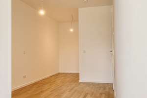 Neubau: Moderne 2-Zi-Whg mit EBK, Balkon (EZB-Blick) im Ostend. 2 Min zum Main! – Die vollständige Adresse der Immobilie erhältst du vom Anbieter., 60314 Ostend, Frankfurt am Main – Vorschaubild 11