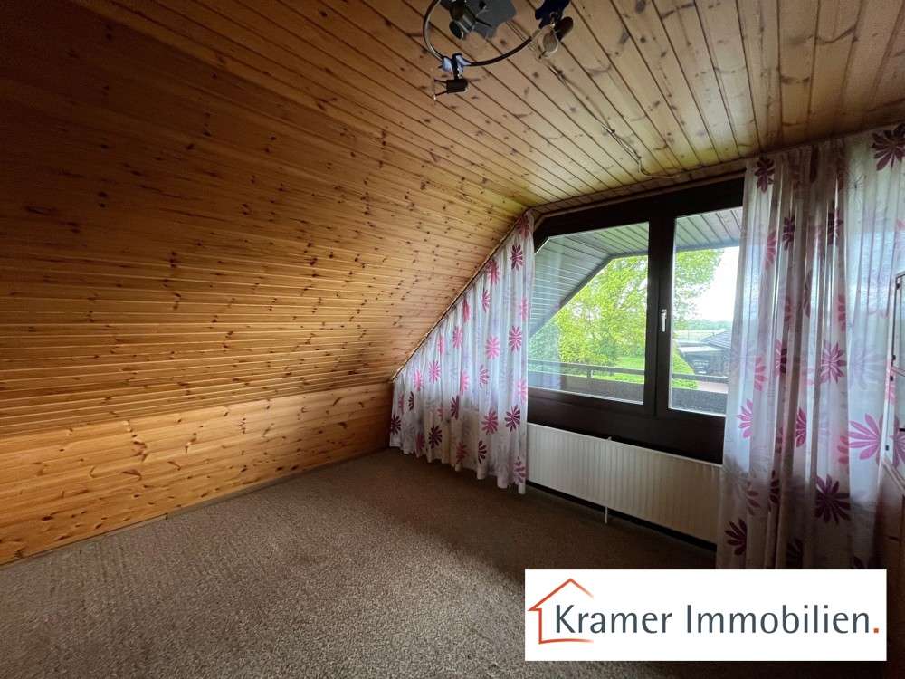 Immobilie in Varel - ### EINE GUTE HAUSBEUTE - in Hafennähe ! ### - Bild 11