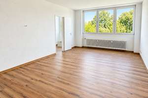 Frisch renoviert & hell – großzügige 1 Zimmer Wohnung mit neuer Küche in Düsseldorf-Unterrath – 40637 Unterrath, Düsseldorf – Vorschaubild 4
